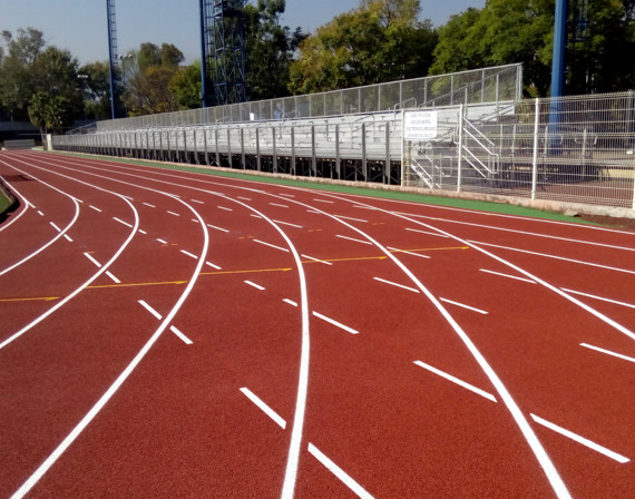 REPARACIÓN DE PISTAS DE ATLETISMO